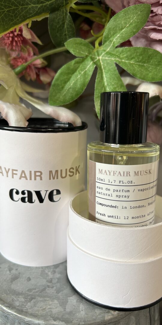Mayfair Musk Cave Perfume