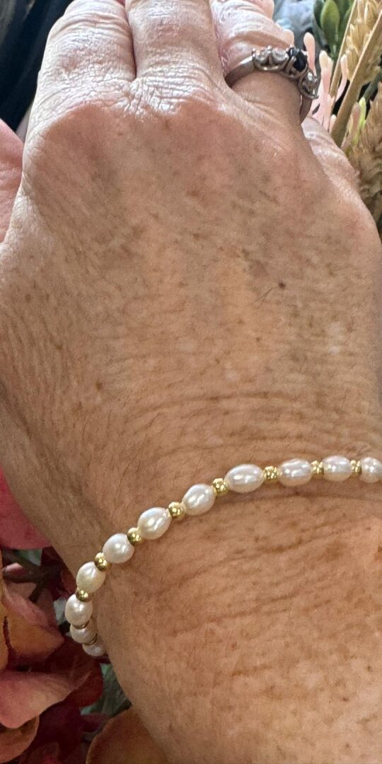 Sterling Silver Oval Pearl GP Bracelet
