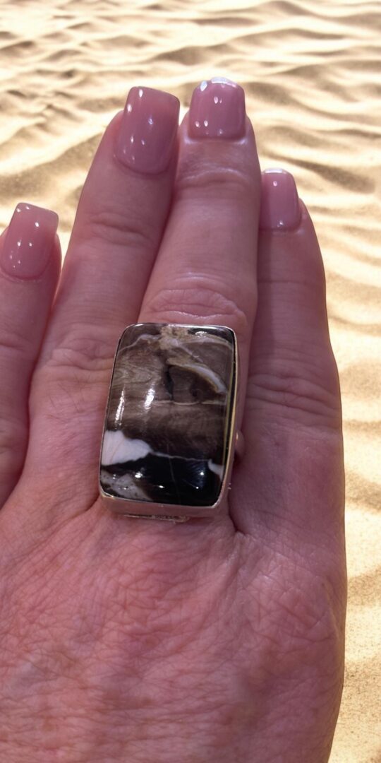Stunning Peanut Wood Oblong Sterling Silver Ring. Size P