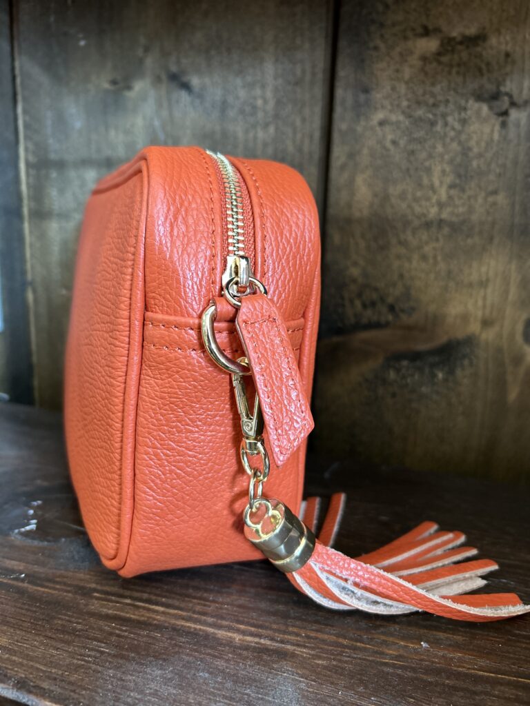 Lucy leather bag. Tangerine.