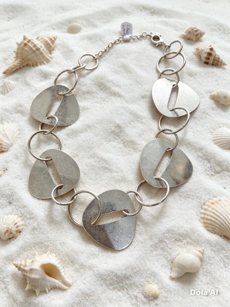 Silver Looper Necklace
