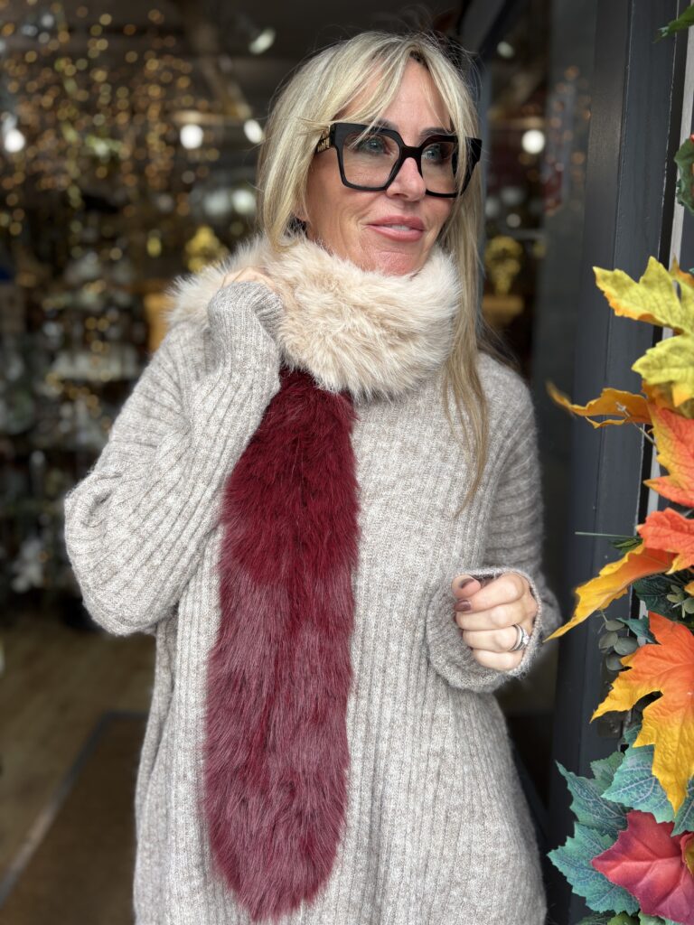 Niamh Jumper. Oversized. Round neck. Dropped sleeve. Mocha.