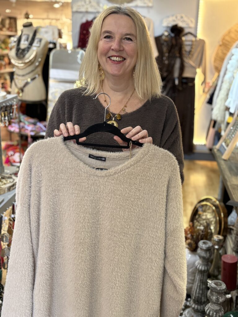 Teddy top. Soft and cosy. Long sleeve. Latte.
