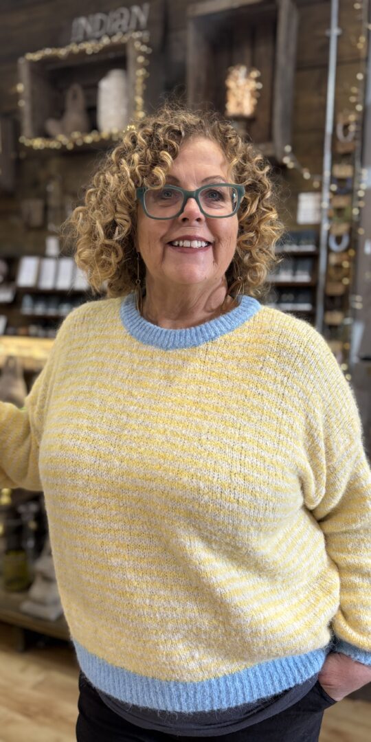 Sarto Jumper. Very soft. Long sleeve. Contrasting colours neck, cuffs and hem. Lemon