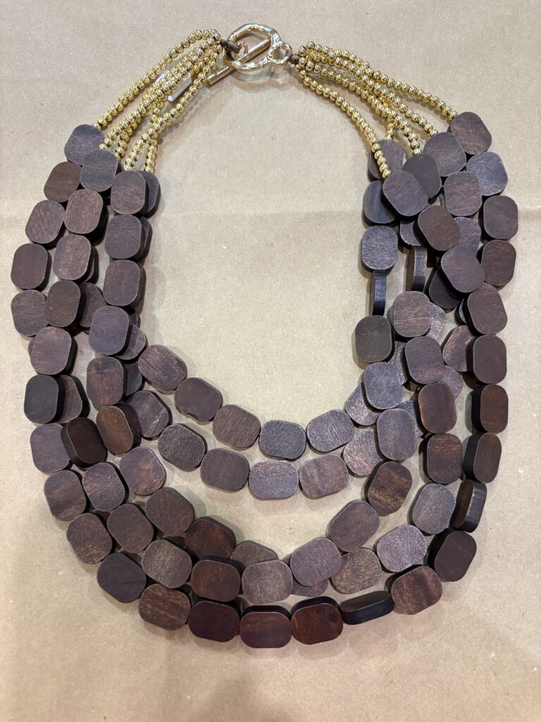 Chic necklace. Flat wooden beads.