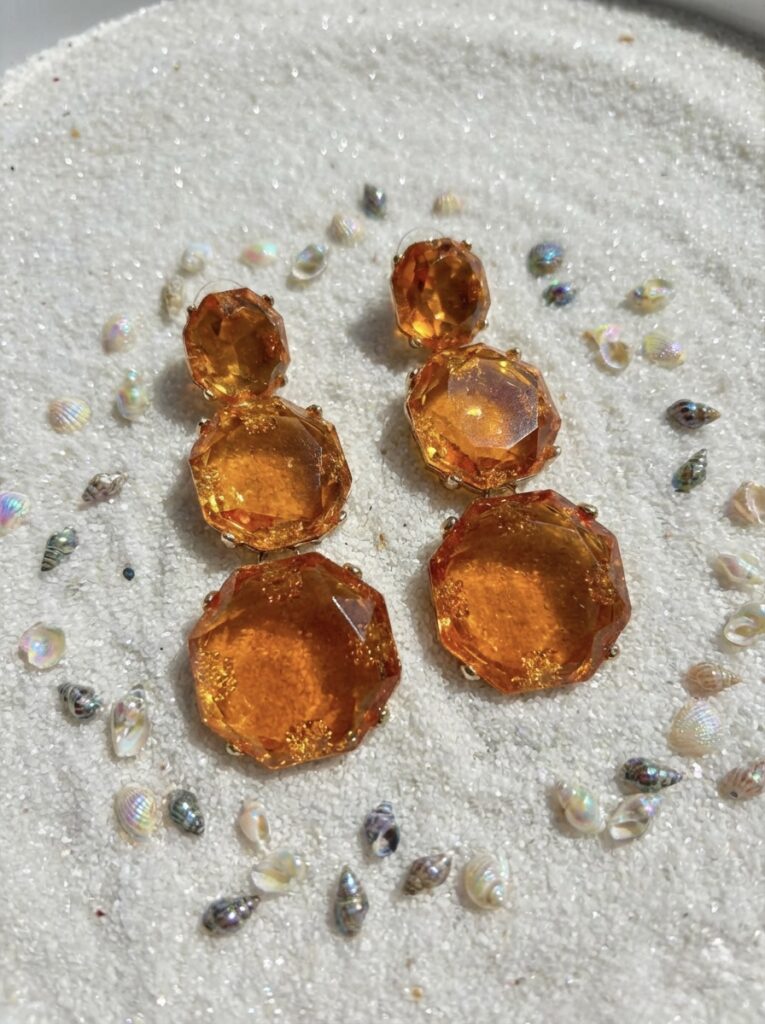Tangy orange drop earrings