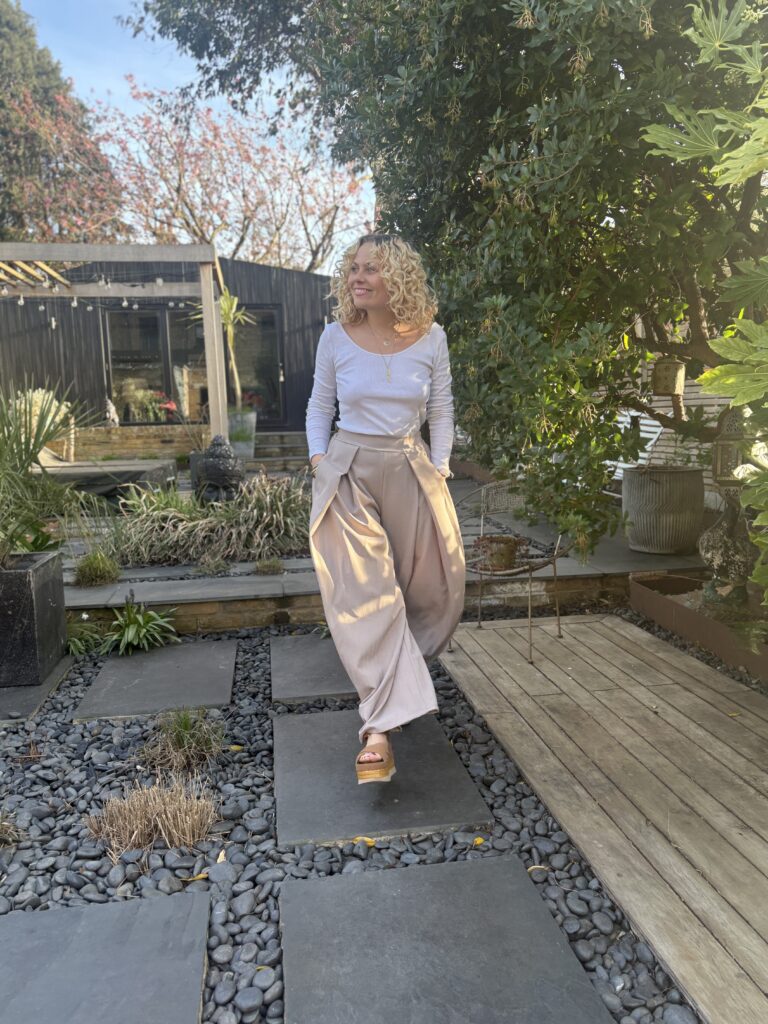 Jackie Trousers. Mink colour. Loose. large front pleats.