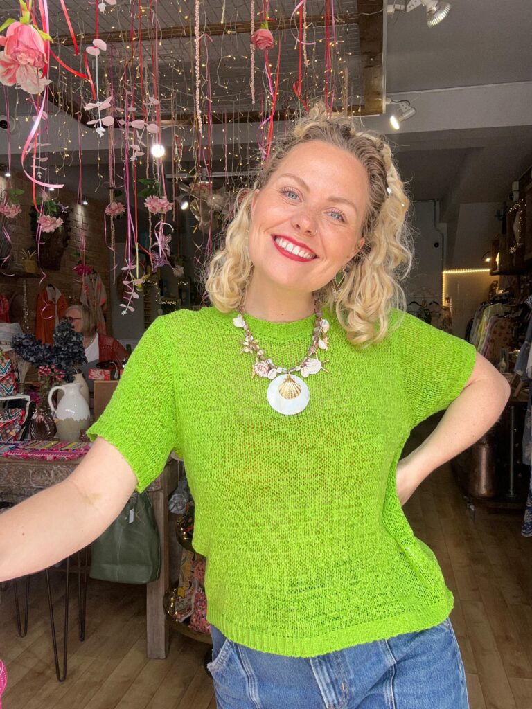 Mabel top short sleeve. Summer knit. Lime