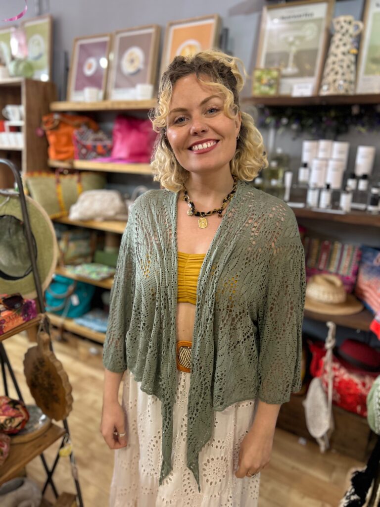Berlin soft and stretchy shrug