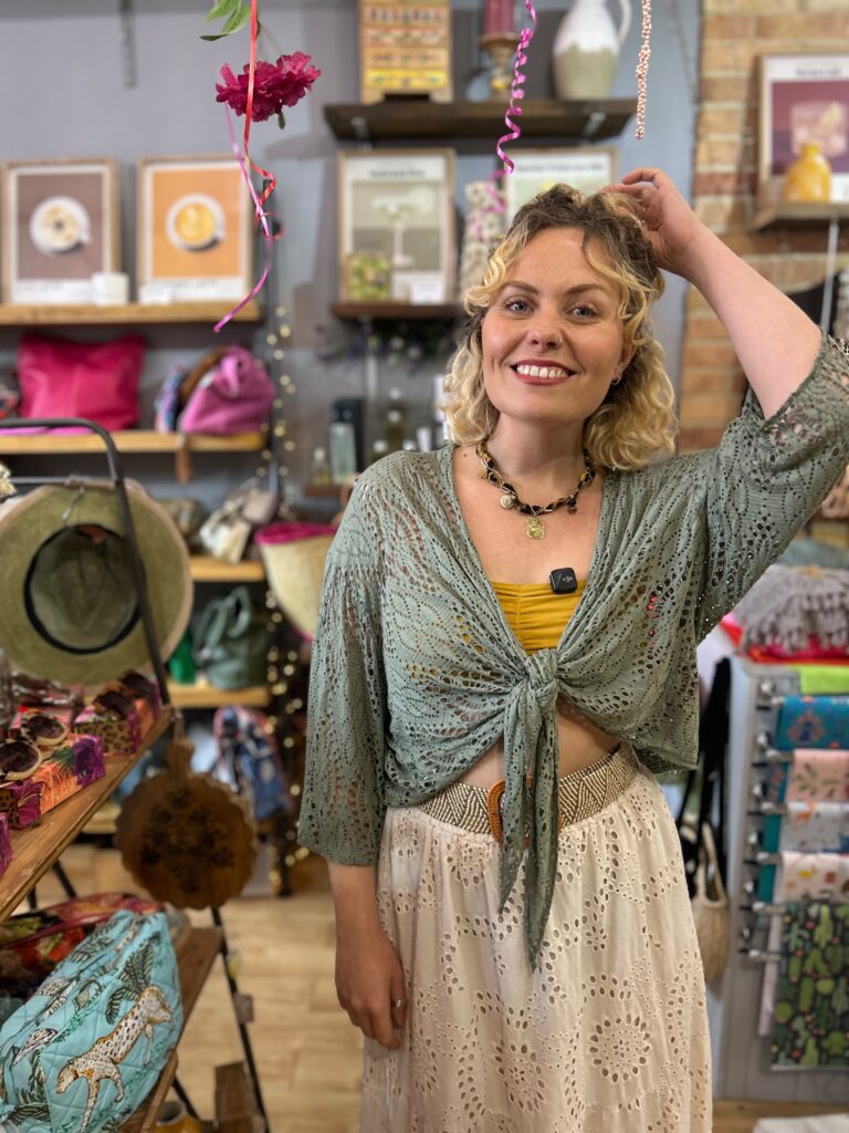 Berlin soft and stretchy shrug