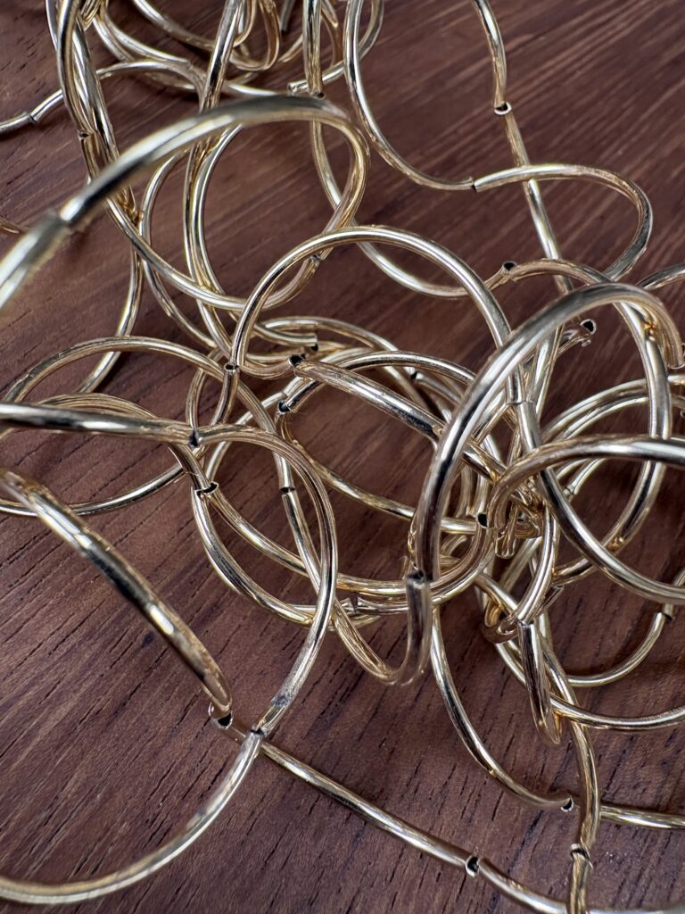 Gold spaghetti necklace